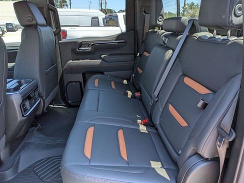 New 2026 GMC Sierra 1500 AT4 w/ AT4 Premium Package AWD/4WD image 15