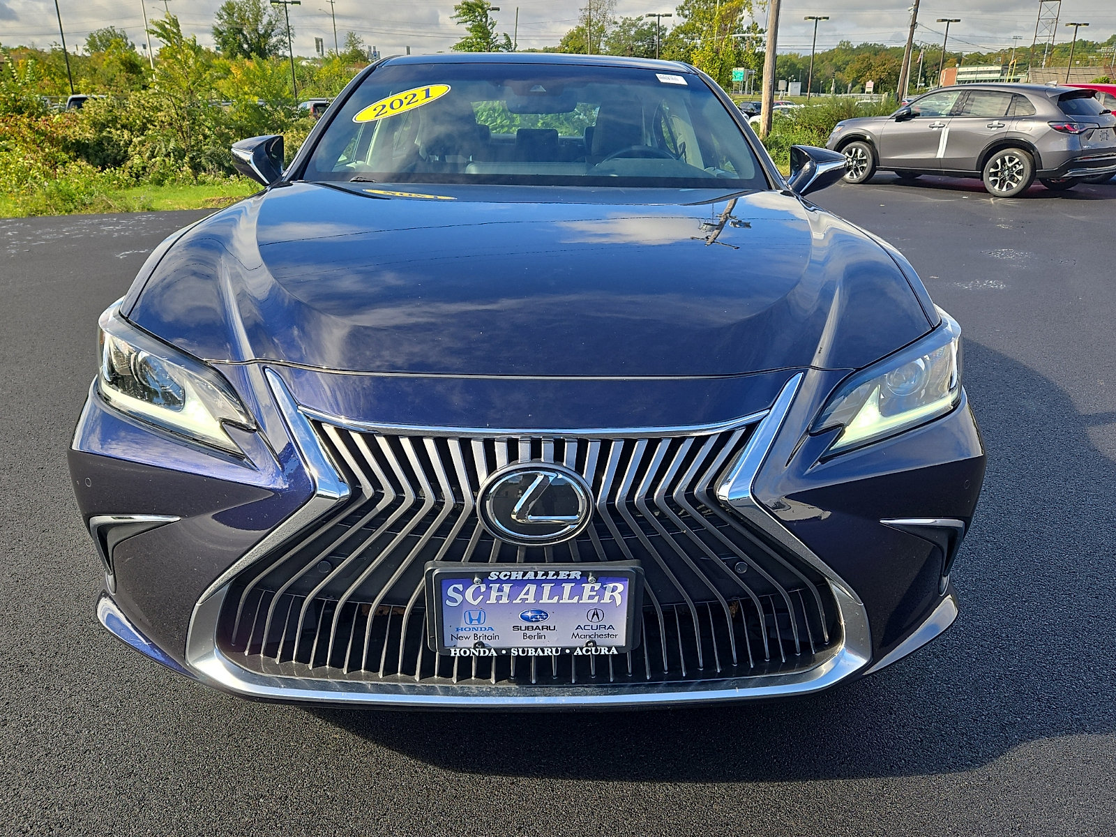 Used 2021 Lexus ES 250 w/ Premium Package AWD/4WD image 2