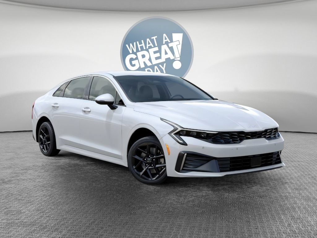 New 2026 Kia K5 LXS FWD image 8