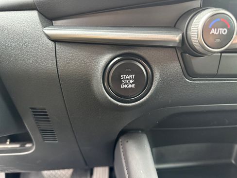 Certified 2025 MAZDA MAZDA3 s Sport image 31