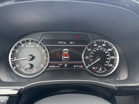 Certified 2023 INFINITI QX60 Pure AWD/4WD image 8