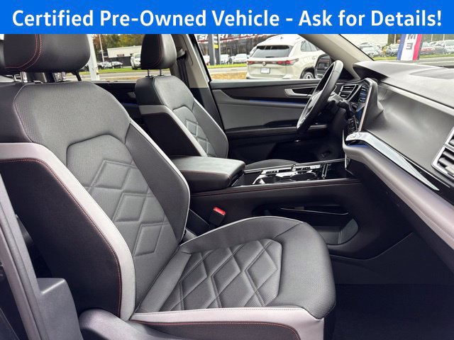 Certified 2026 Volkswagen Atlas Peak Edition AWD/4WD image 27
