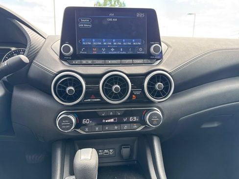 Used 2025 Nissan Sentra SV w/ All-Weather Package FWD image 18