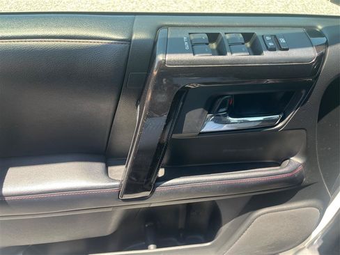 Used 2019 Toyota 4Runner TRD Pro AWD/4WD image 19