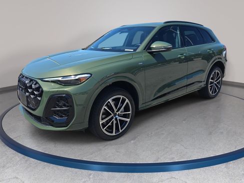 New 2026 Audi Q5 Premium Plus AWD/4WD image 1