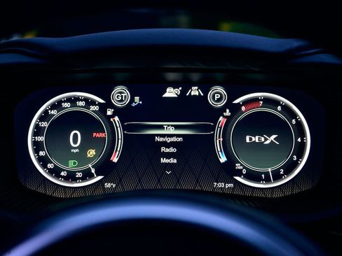 Used 2023 Aston Martin DBX image 6