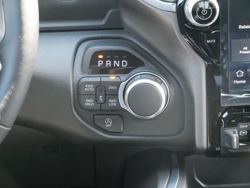 New 2026 RAM 1500 Big Horn AWD/4WD image 16
