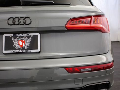 Used 2020 Audi SQ5 Premium Plus w/ Premium Plus Package image 39