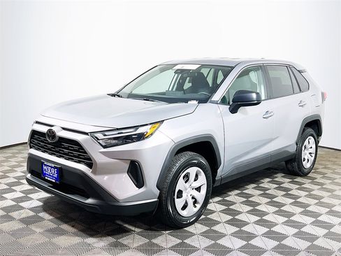 Certified 2024 Toyota RAV4 LE image 4