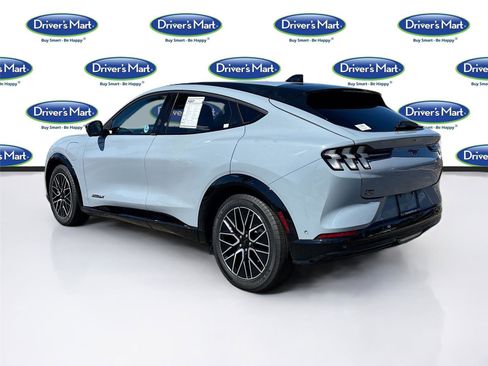 Used 2024 Ford Mustang Mach-E Premium image 6