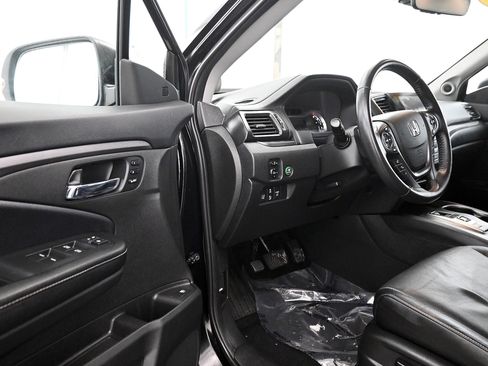 Used 2021 Honda Ridgeline RTL image 3