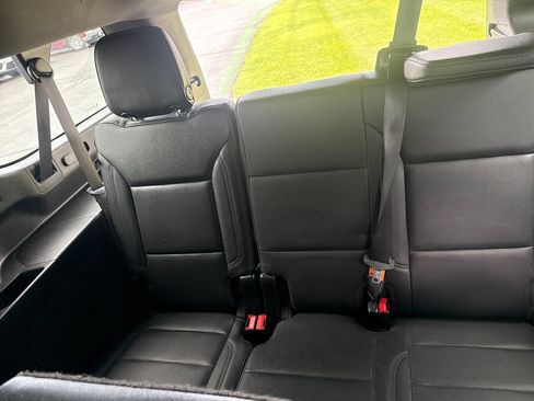Certified 2022 Chevrolet Suburban LT AWD/4WD image 30