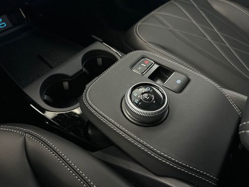 New 2024 Ford Mustang Mach-E Select w/ Comfort Package Lite image 29