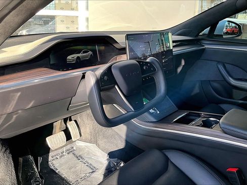 Used 2022 Tesla Model S image 13