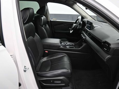 Used 2023 Honda Pilot Elite image 27