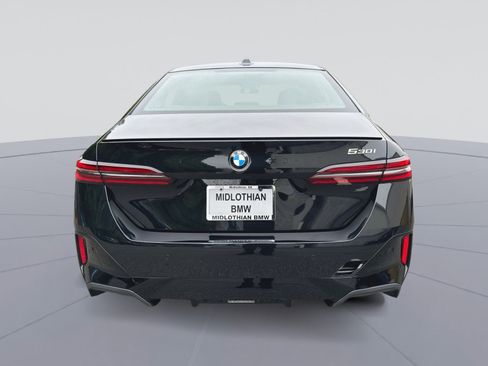 New 2027 BMW 530i RWD image 30