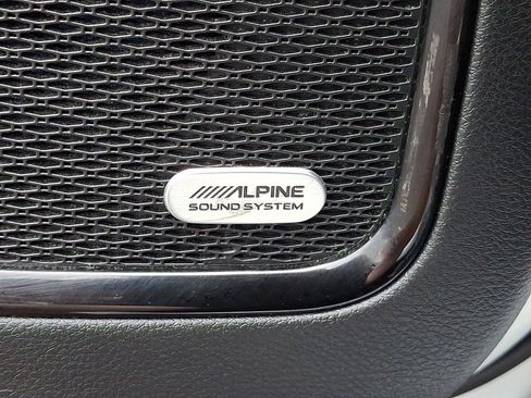 Used 2023 Jeep Compass Limited w/ Sun and Sound Group AWD/4WD image 28