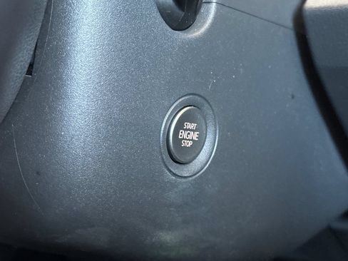 Used 2022 Volkswagen ID.4 Pro S RWD image 25