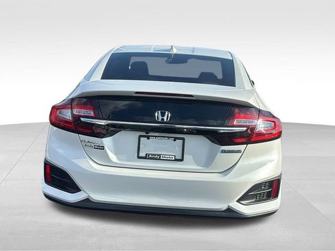 Used 2018 Honda Clarity Plug-In Hybrid image 6