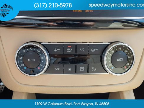 Used 2019 Mercedes-Benz GLE 400 4MATIC image 44