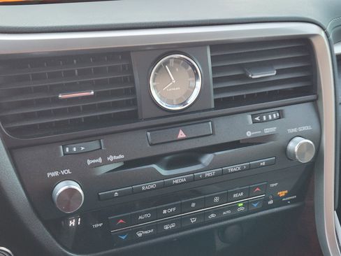 Used 2019 Lexus RX 350L FWD image 22