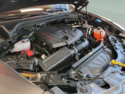 New 2025 Alfa Romeo Stelvio Sprint image 73