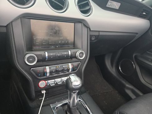 Used 2015 Ford Mustang Premium RWD image 15