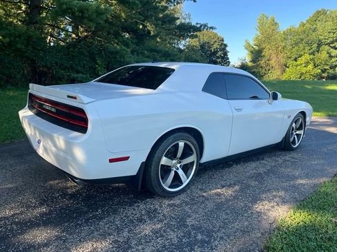 Used 2012 Dodge Challenger SRT8 w/ Premium Sound Group RWD image 3