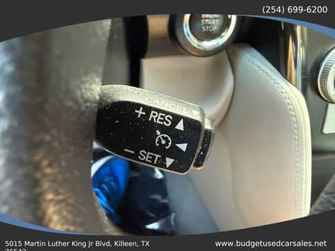 Used 2012 Toyota Camry XLE FWD image 15