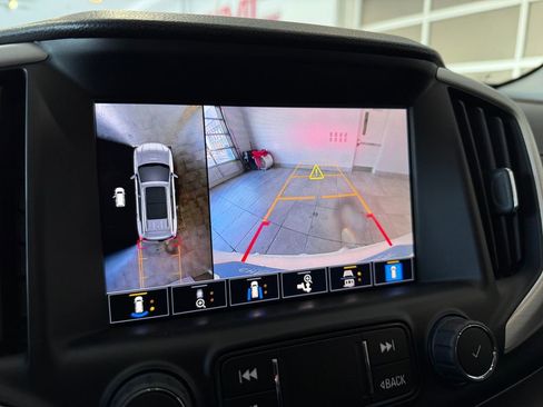 Certified 2022 GMC Terrain SLT w/ Tech Package image 18