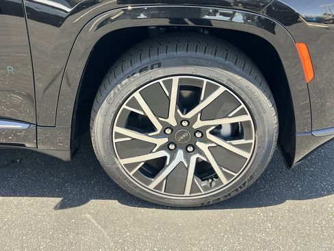 New 2025 Jeep Wagoneer S Limited image 16