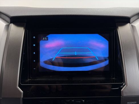 Used 2017 Toyota Tundra SR5 w/ TRD Off Road Package image 5