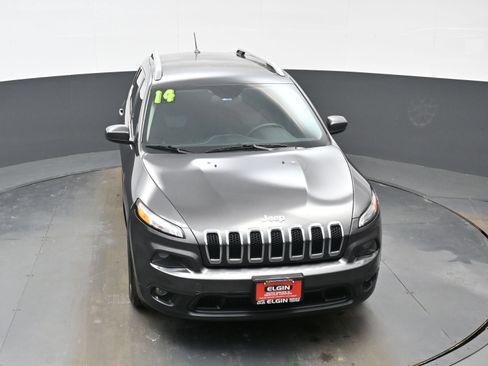Used 2014 Jeep Cherokee Latitude FWD image 40