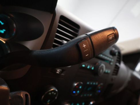 Used 2011 Chevrolet Silverado 2500 LT w/ Interior Plus Package image 31