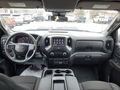 Certified 2024 Chevrolet Silverado 1500 Custom Trail Boss w/ LPO, Dark Essentials Package AWD/4WD image 28