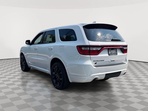 Certified 2022 Dodge Durango SXT w/ Blacktop Package AWD/4WD image 7