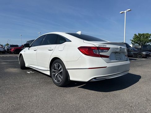 Used 2019 Honda Accord EX image 9