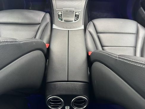 Certified 2022 Mercedes-Benz GLC 300 image 39