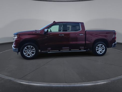 Used 2023 Chevrolet Silverado 1500 LTZ w/ Technology Package AWD/4WD image 11