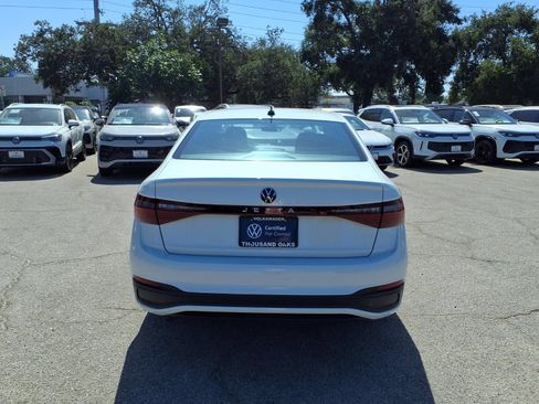 Used 2026 Volkswagen Jetta S FWD image 8