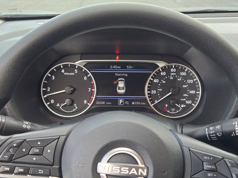 Used 2024 Nissan Sentra SV image 28