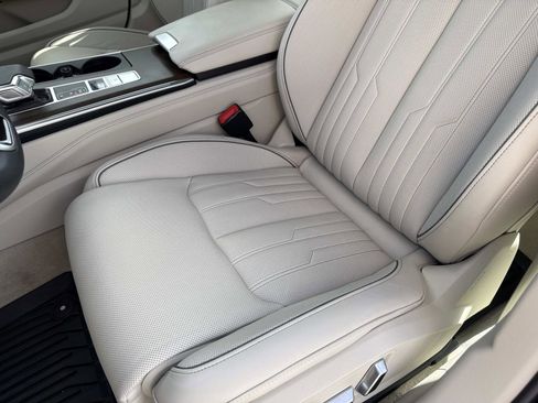 Used 2025 Audi A6 3.0T Prestige w/ Prestige Package image 20
