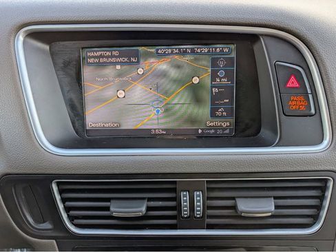 Used 2015 Audi Q5 2.0T Premium Plus w/ Technology Package image 24