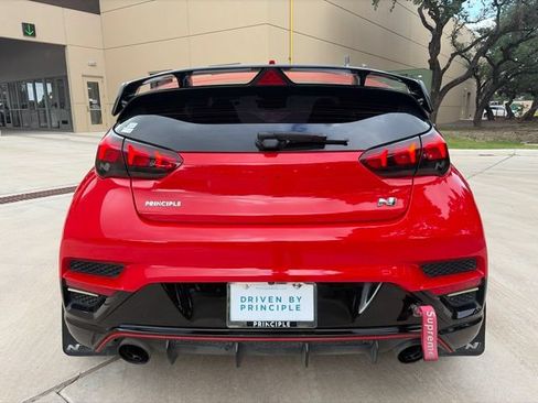 Used 2022 Hyundai Veloster N FWD image 3