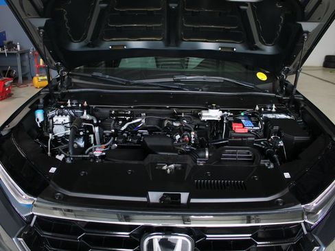 Used 2024 Honda CR-V EX image 8