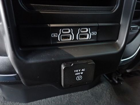 Used 2023 RAM 1500 Laramie AWD/4WD image 8