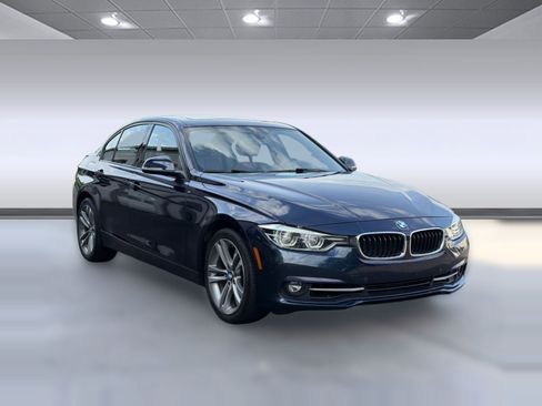 Used 2016 BMW 328i xDrive Sedan AWD/4WD image 6