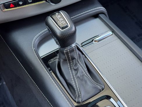 Used 2019 Volvo XC90 T6 R-Design w/ Protection Package Premier image 29