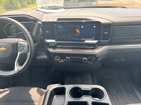 Used 2024 Chevrolet Silverado 1500 LT w/ Protection Package AWD/4WD image 20