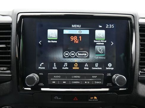 Used 2024 Nissan Frontier PRO-4X w/ Technology Package image 17